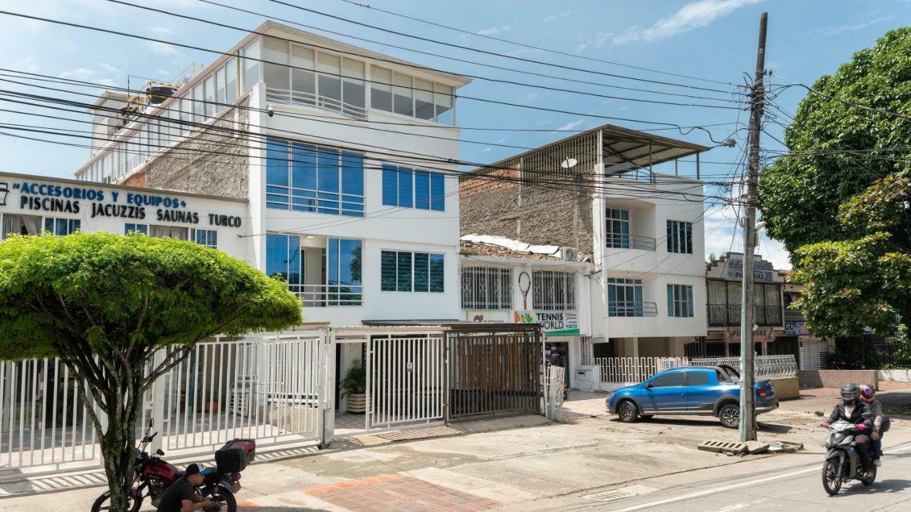 Hotel Green Park كالي المظهر الخارجي الصورة